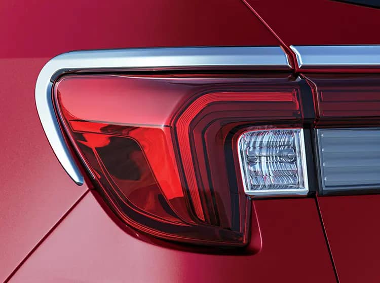 Tail lamp Garnish