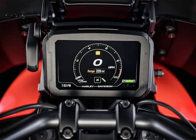 Full Color TFT Touchscreen