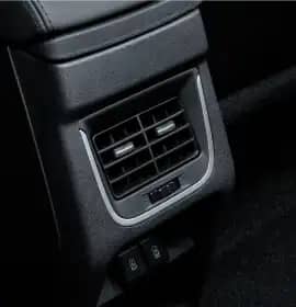 Rear AC Vents and USB Ports