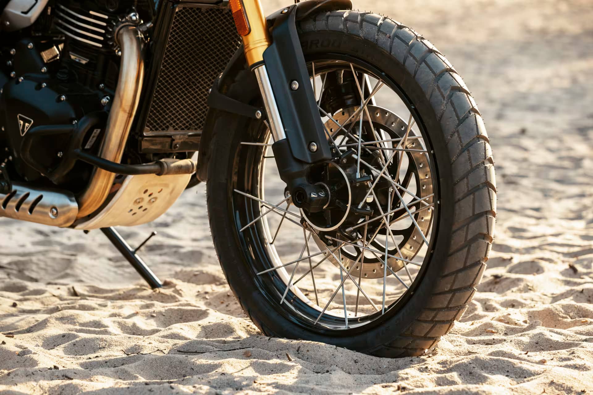 Dual-Purpose Tyre