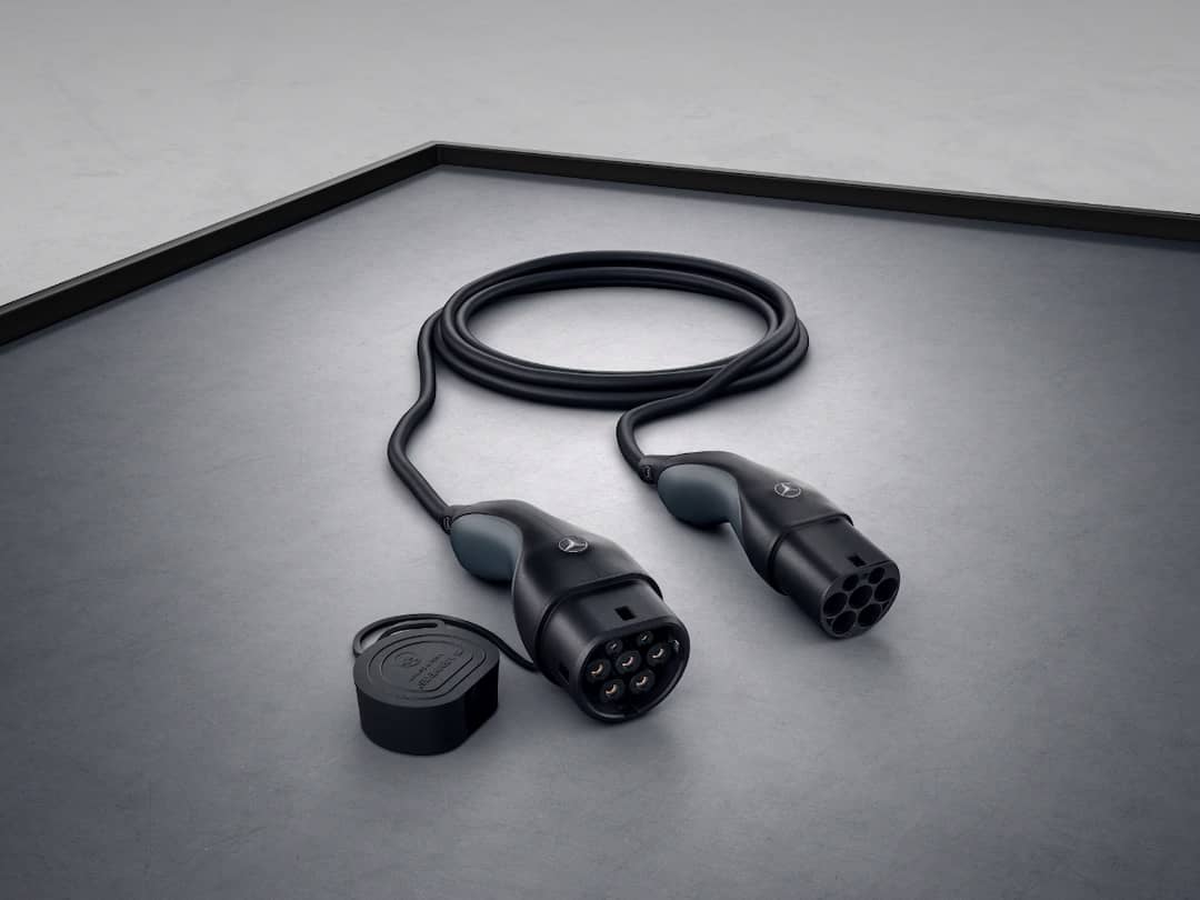 Charging cable for wallbox