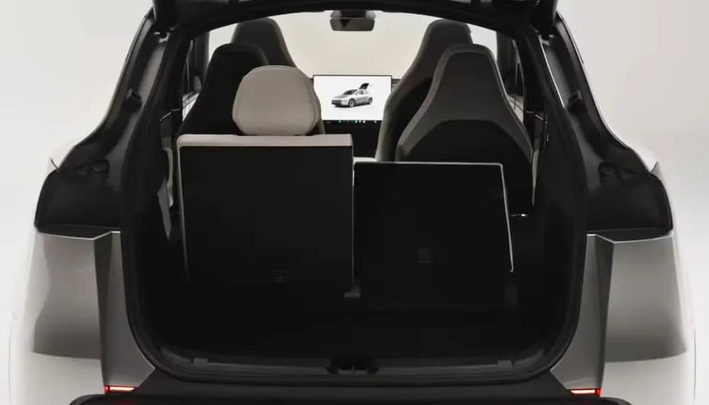 Split Folding Rear Seats