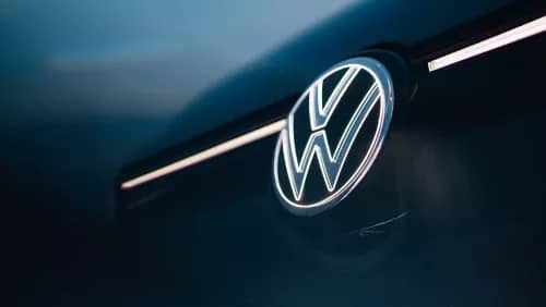 Illuminated VW Emblem