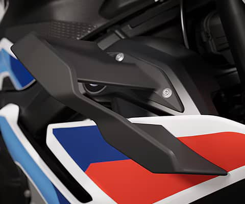 Aerodynamic Front Winglets