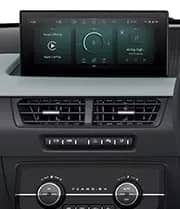Ultra view 26.03cm HD Touchscreen Infotainment