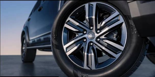 Dual Shade Alloy Wheels