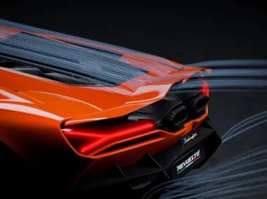 Raised Rear Spoiler