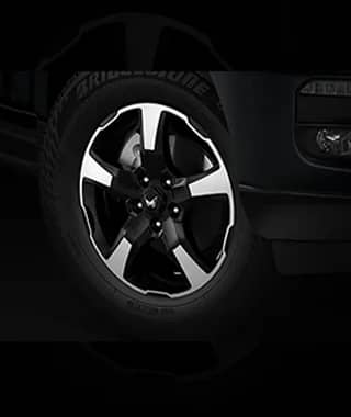 Muscular 43.18 cm Alloy Wheels