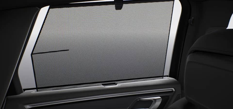Mechanical Roll-Up Sunblind For Rear Side Windows