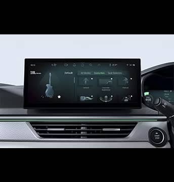 31.24 cm (12.3") Cinematic Touchscreen by HARMAN™