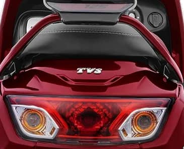 Elegant Tail Lamp