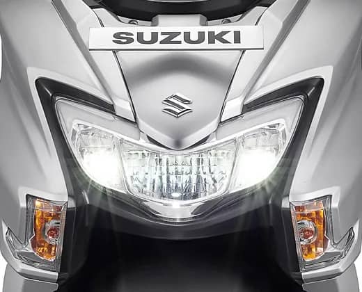 Luxurious LED headlights and Position Lights