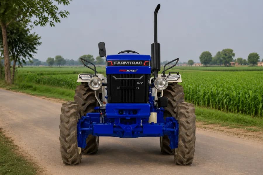 Farmtrac 47 Promaxx Front View