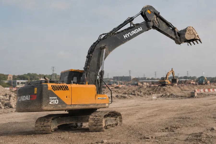 Hyundai R210 Smart X Plus Photo