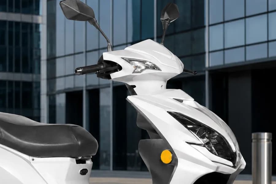 Joy E bike Gen Next Nanu Plus Handle and Mirror View
