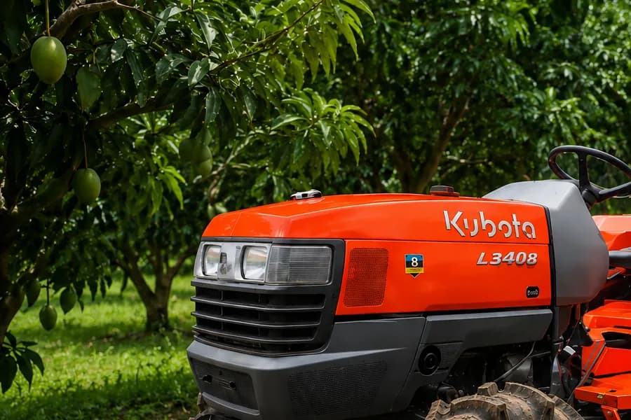 Kubota L 3408 Headlight View