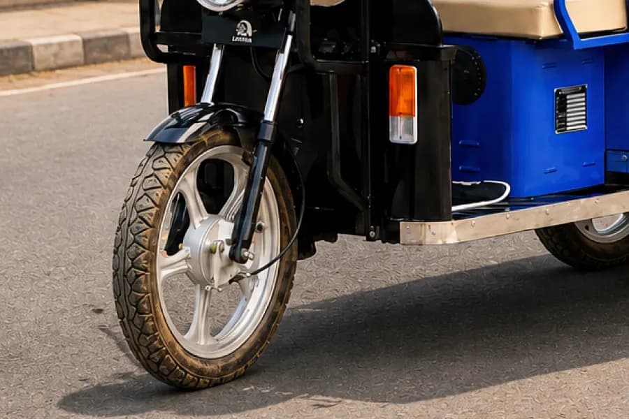 Lohia Comfort F2F Plus Front Tyre View