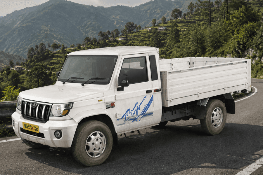 Mahindra Bolero Maxx HD