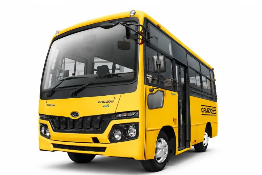 Mahindra Cruzio School Yellow color