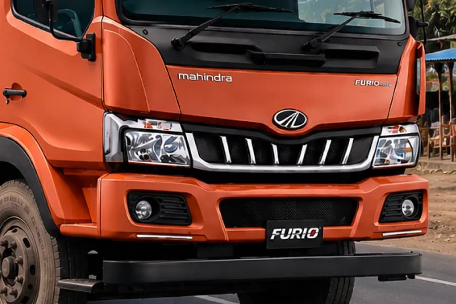 Mahindra Furio 14 HD Radiator Grille & Headlight View