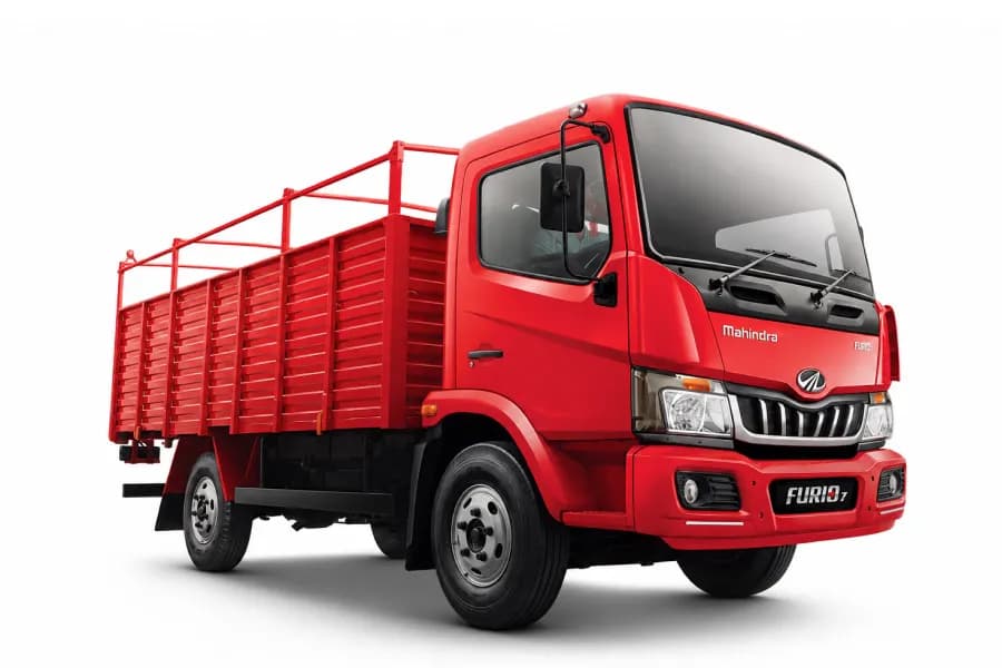 Mahindra Furio 7 Red color