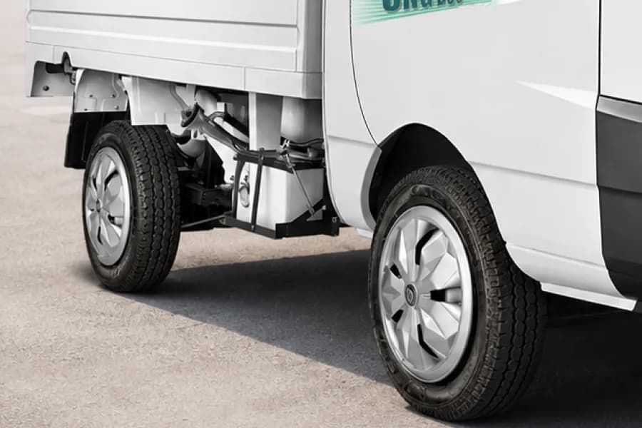Mahindra Supro Profit Truck CNG Duo Tyres View