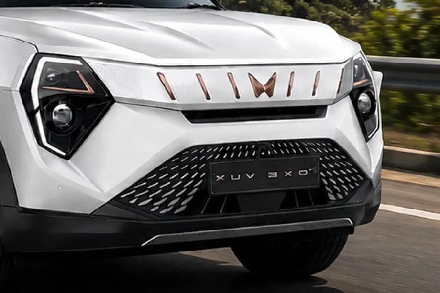 Mahindra XUV 3XO EV Grille View