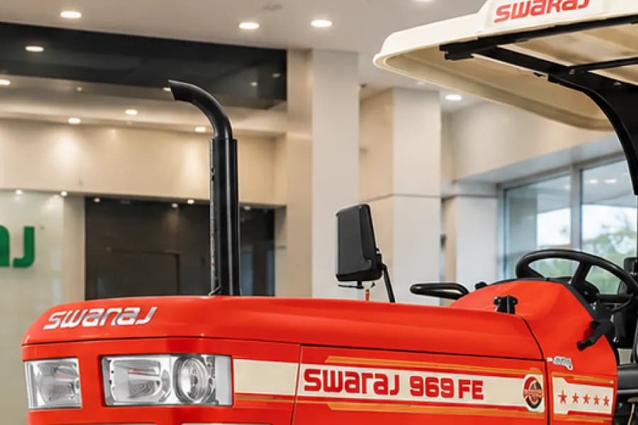 Swaraj 969 FE Silencer View