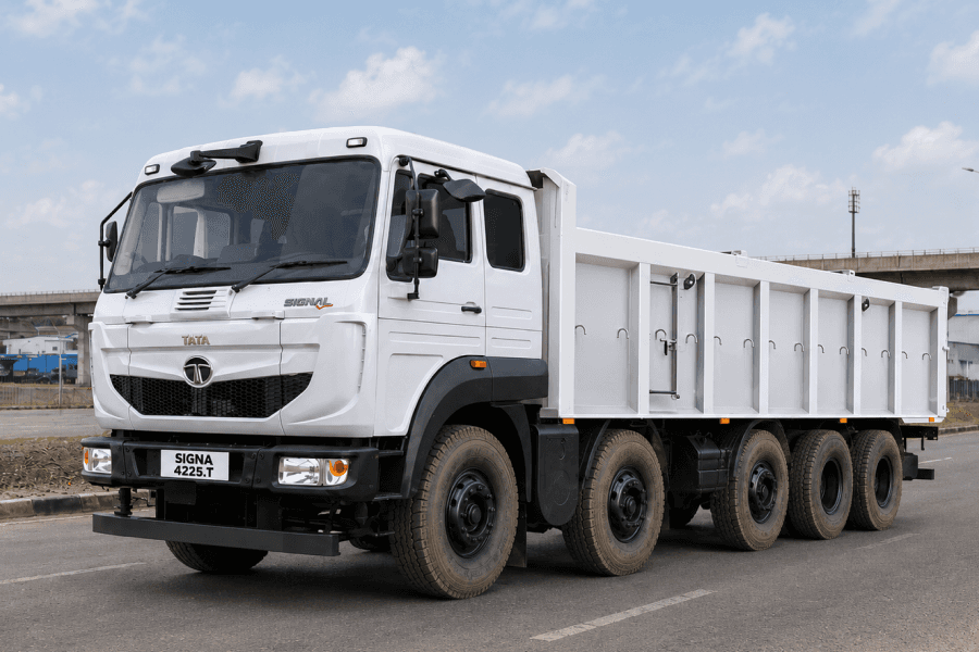 Tata LPT/Signa 4225.T