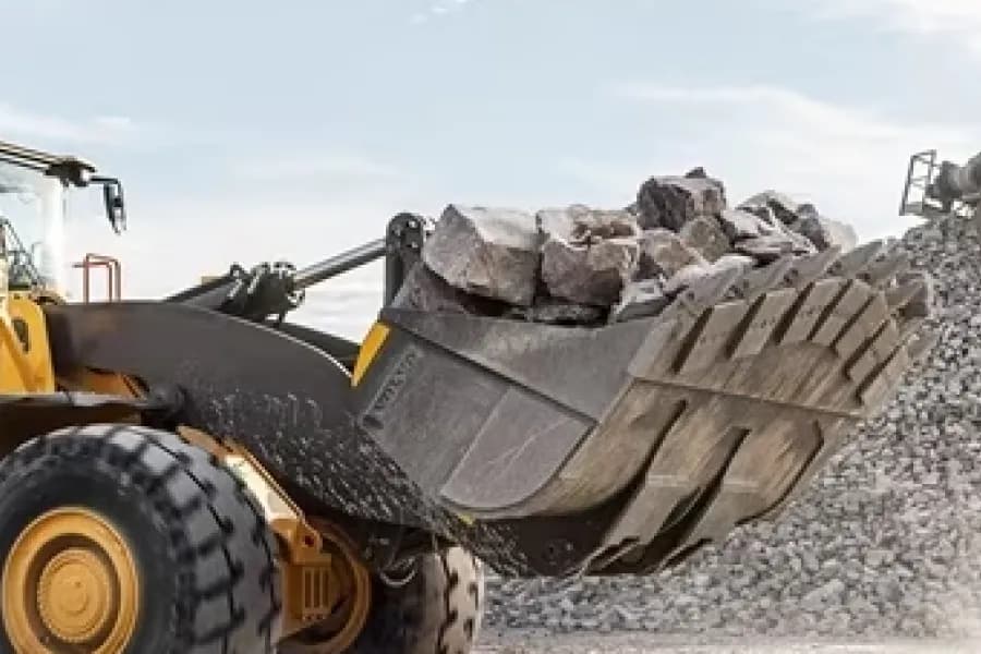 Volvo L350H Loader View
