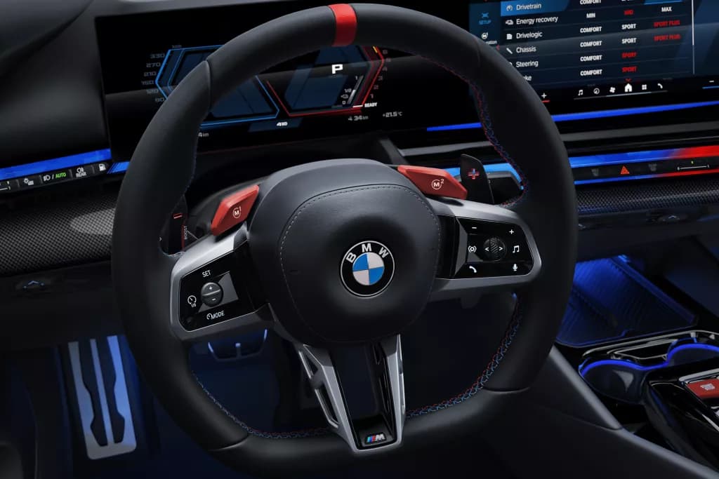 BMW M5 steering Wheel View