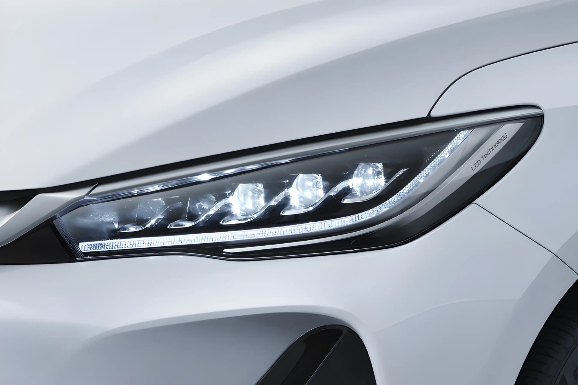 BYD eMax 7 EV Headlamp (Headlight) View