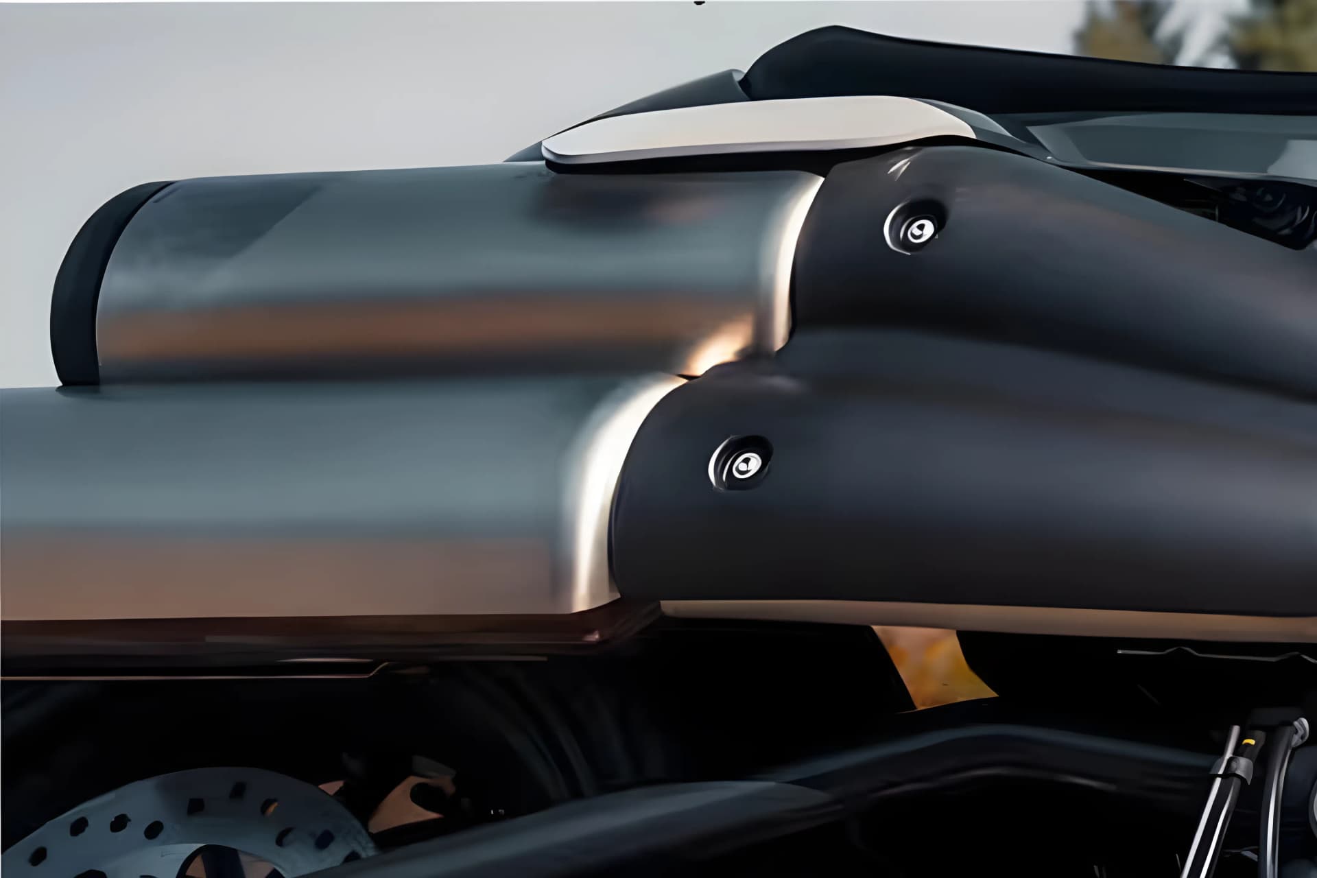 Harley Davidson Sportster S Exhaust Pipe View