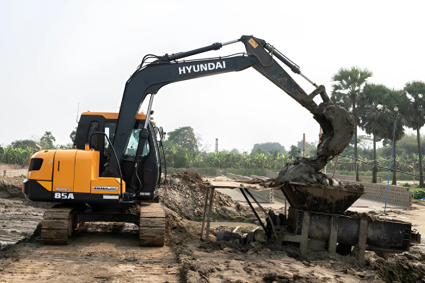Hyundai R85A Smart Plus Boom View