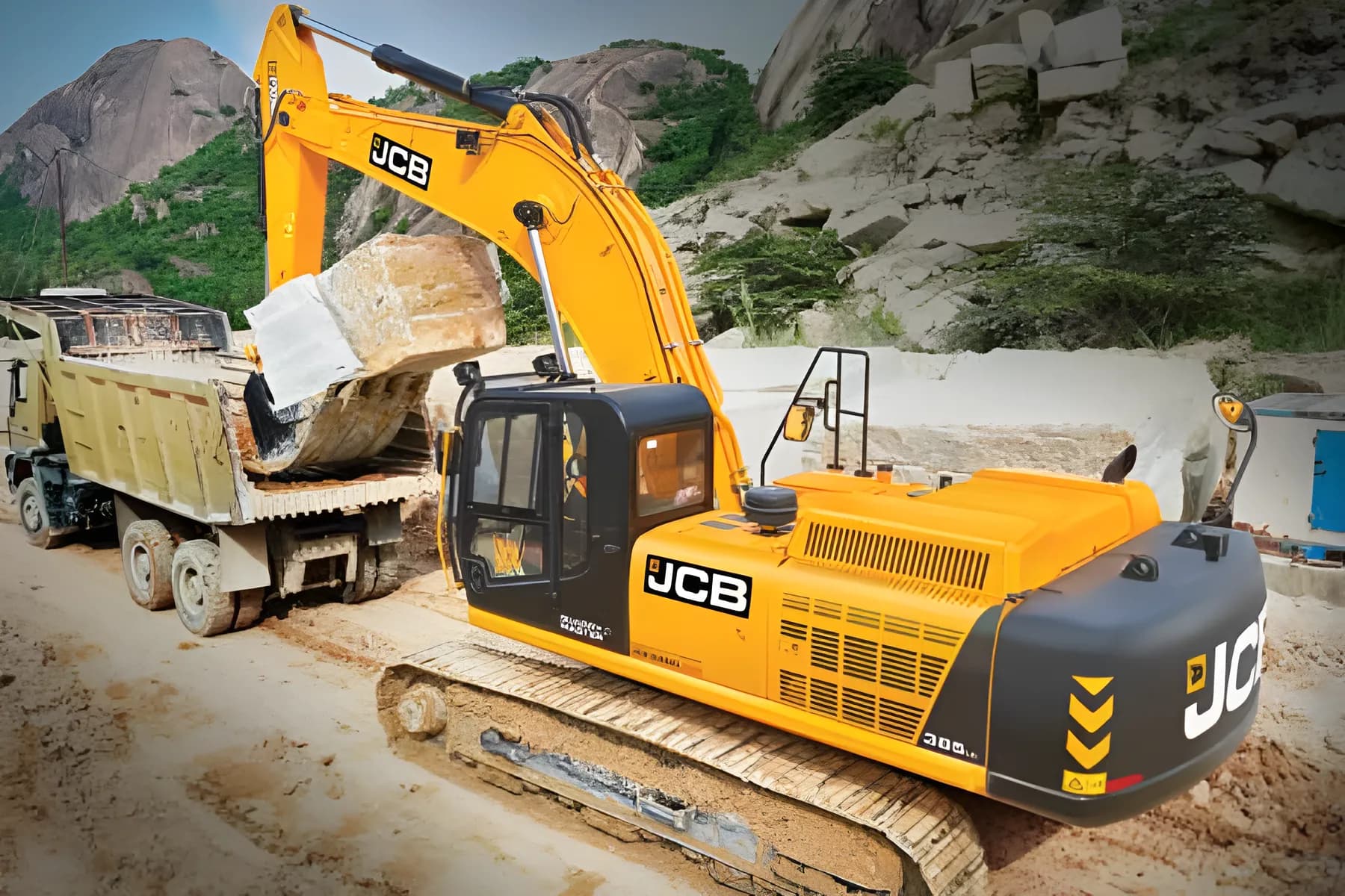 JCB 385LC Quarry Master Boom View