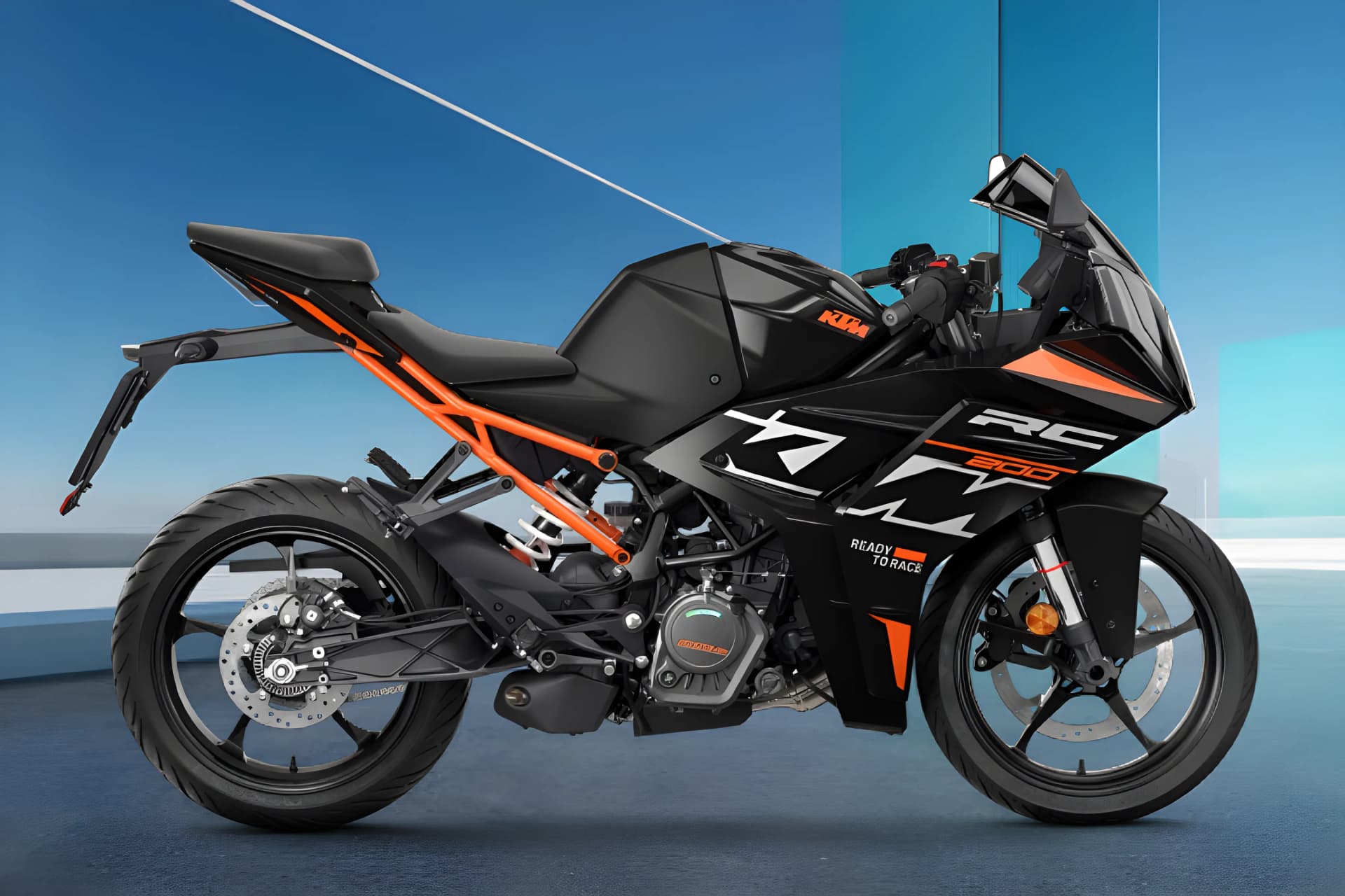 KTM RC 200 Right Side View