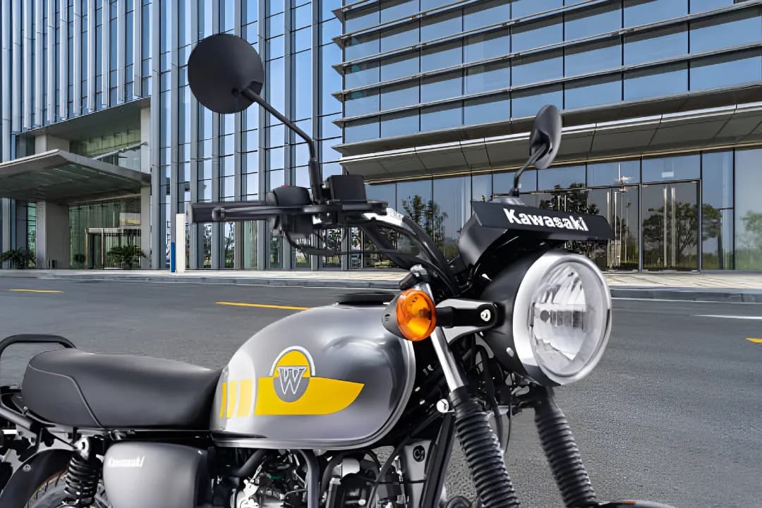Kawasaki W Headlight View