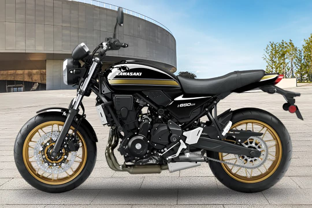 Kawasaki Z650RS Left Side View