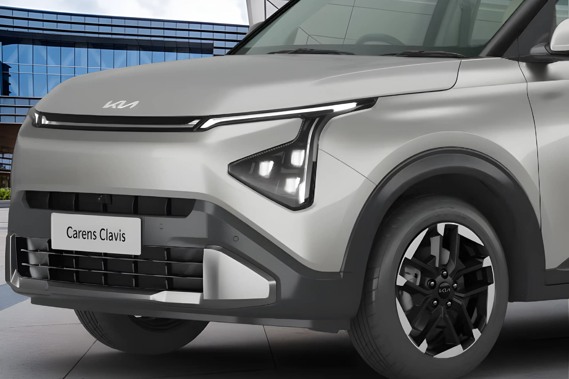 Kia Carens Clavis Front Bumper View