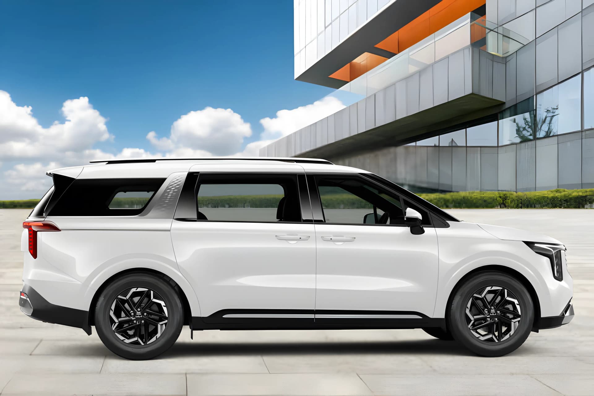 Kia Carnival Right Side View