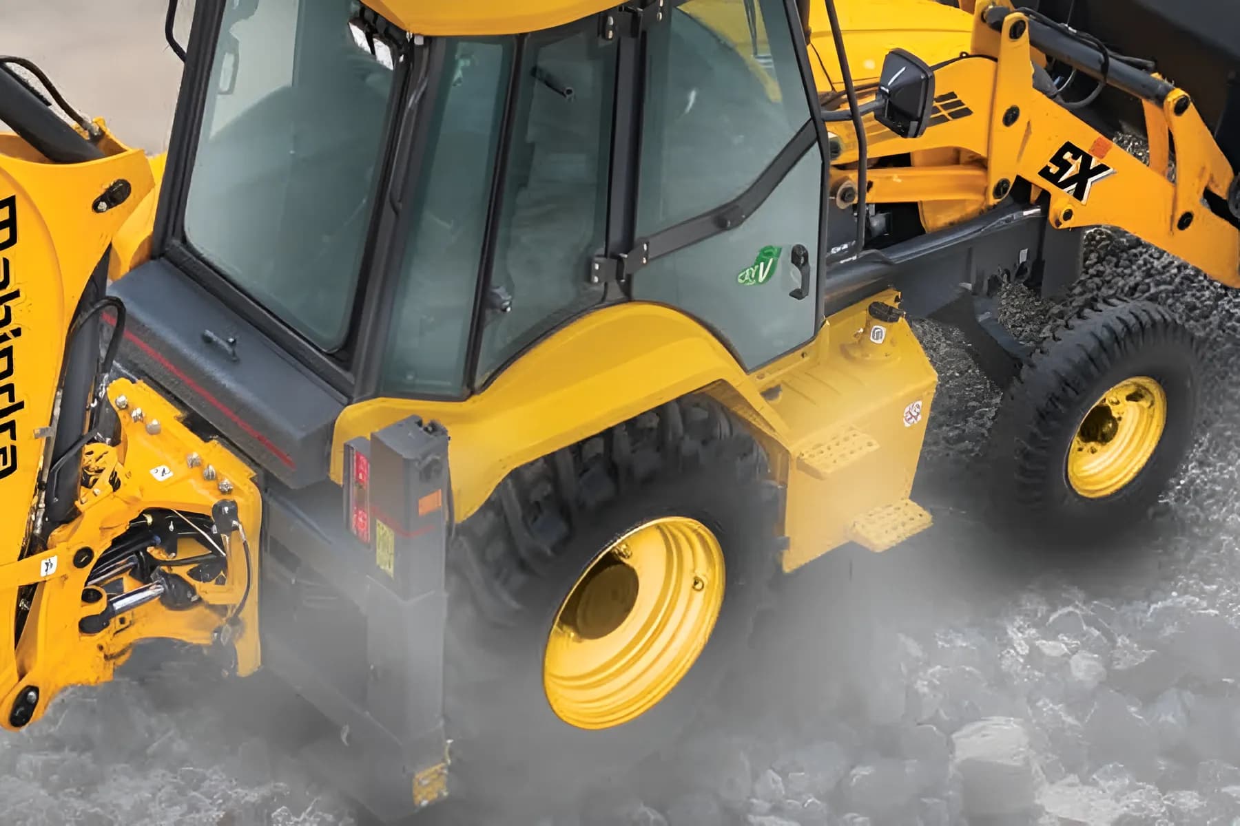 Mahindra Earthmaster SX Smart 50 Operator Cabin View