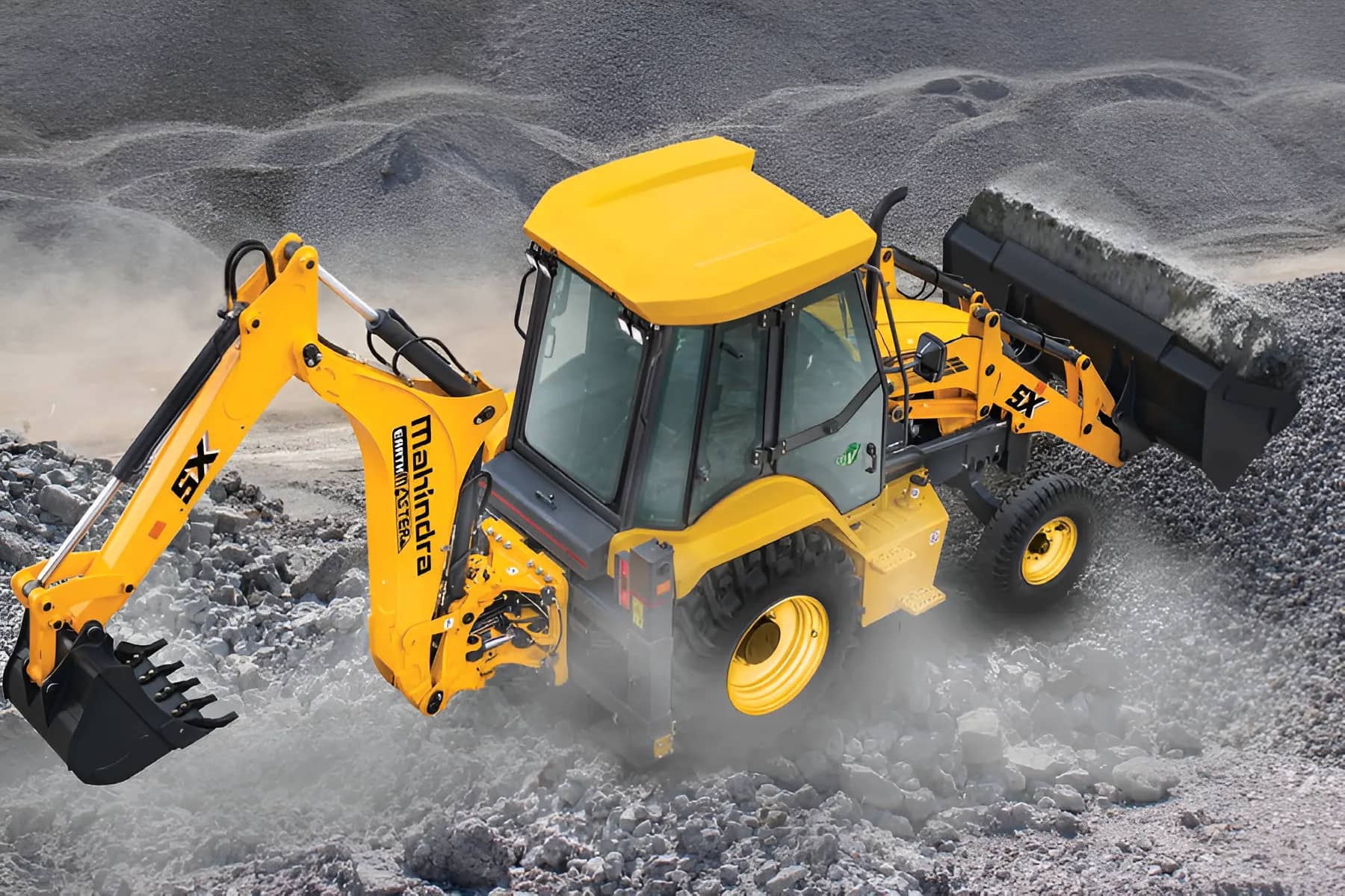 Mahindra Earthmaster SXE
