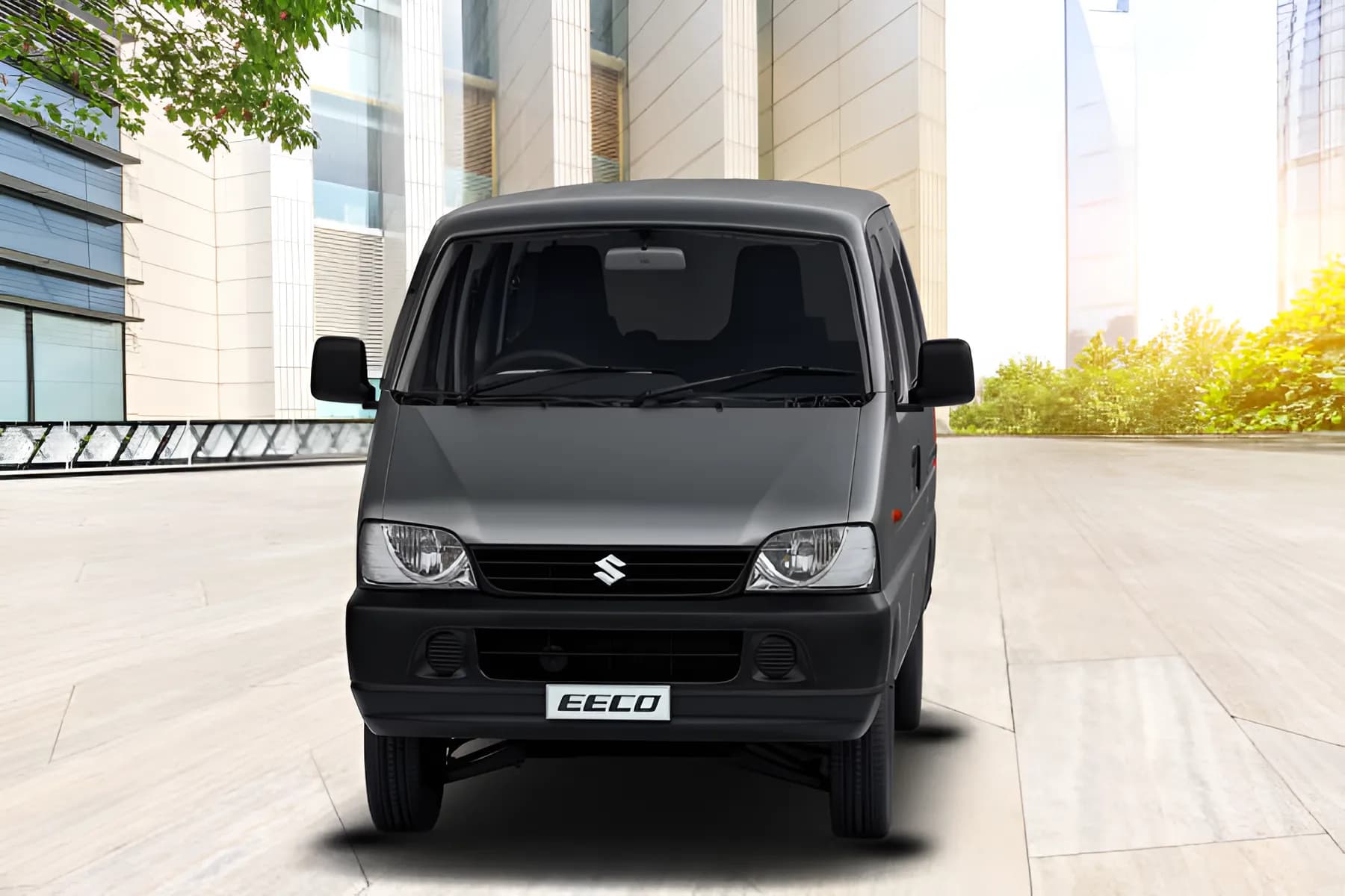 Maruti Suzuki Eeco Front View