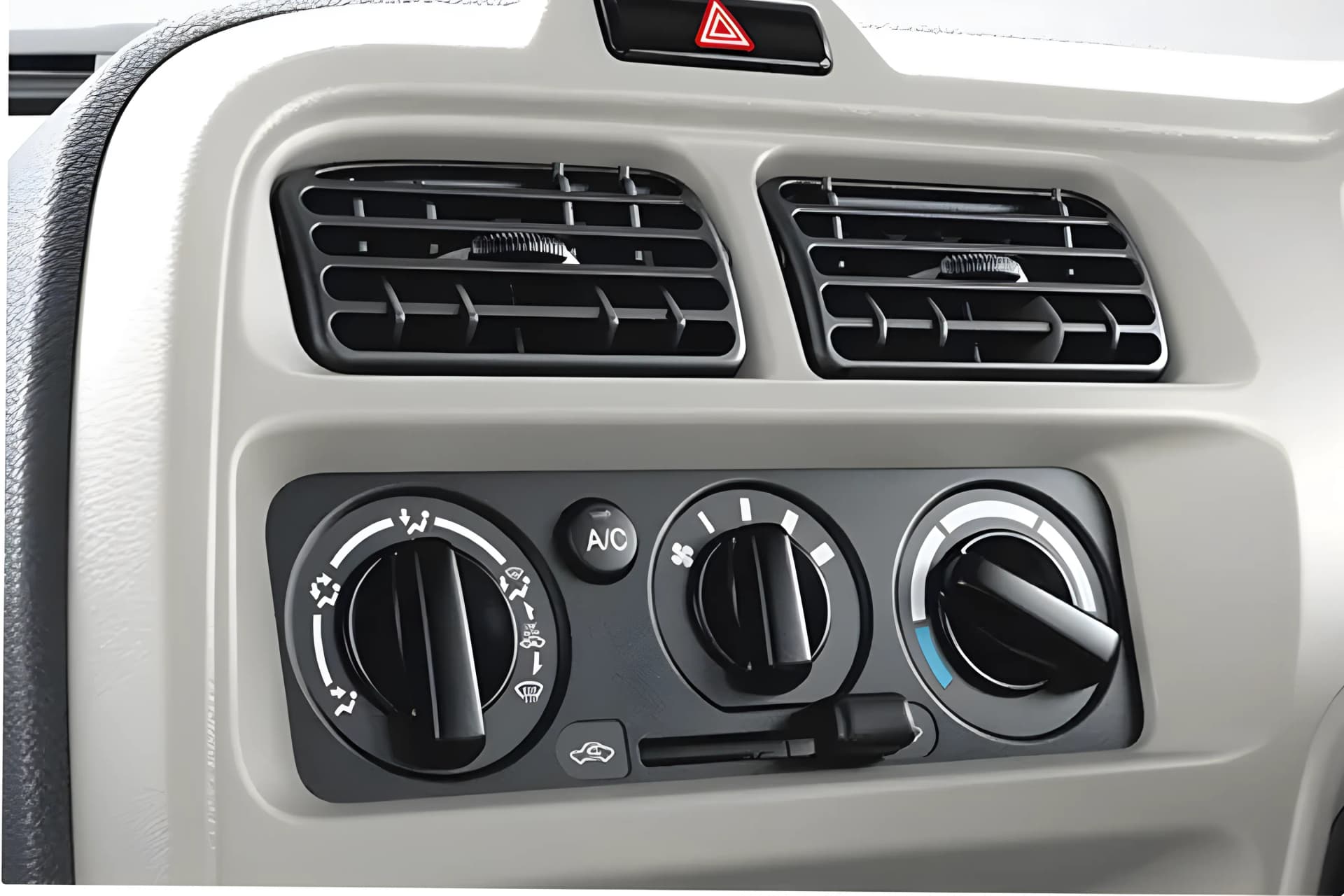 Maruti Suzuki Eeco AC With Heater View