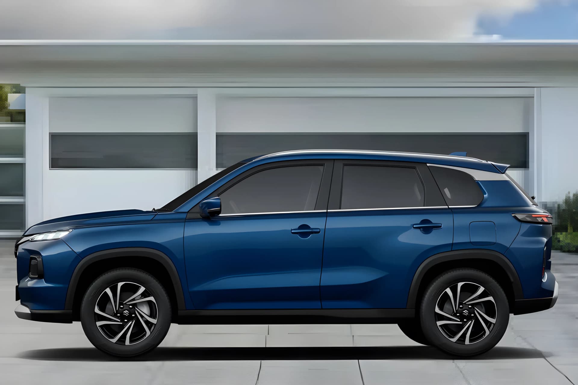 Maruti Suzuki Grand Vitara Left Side View