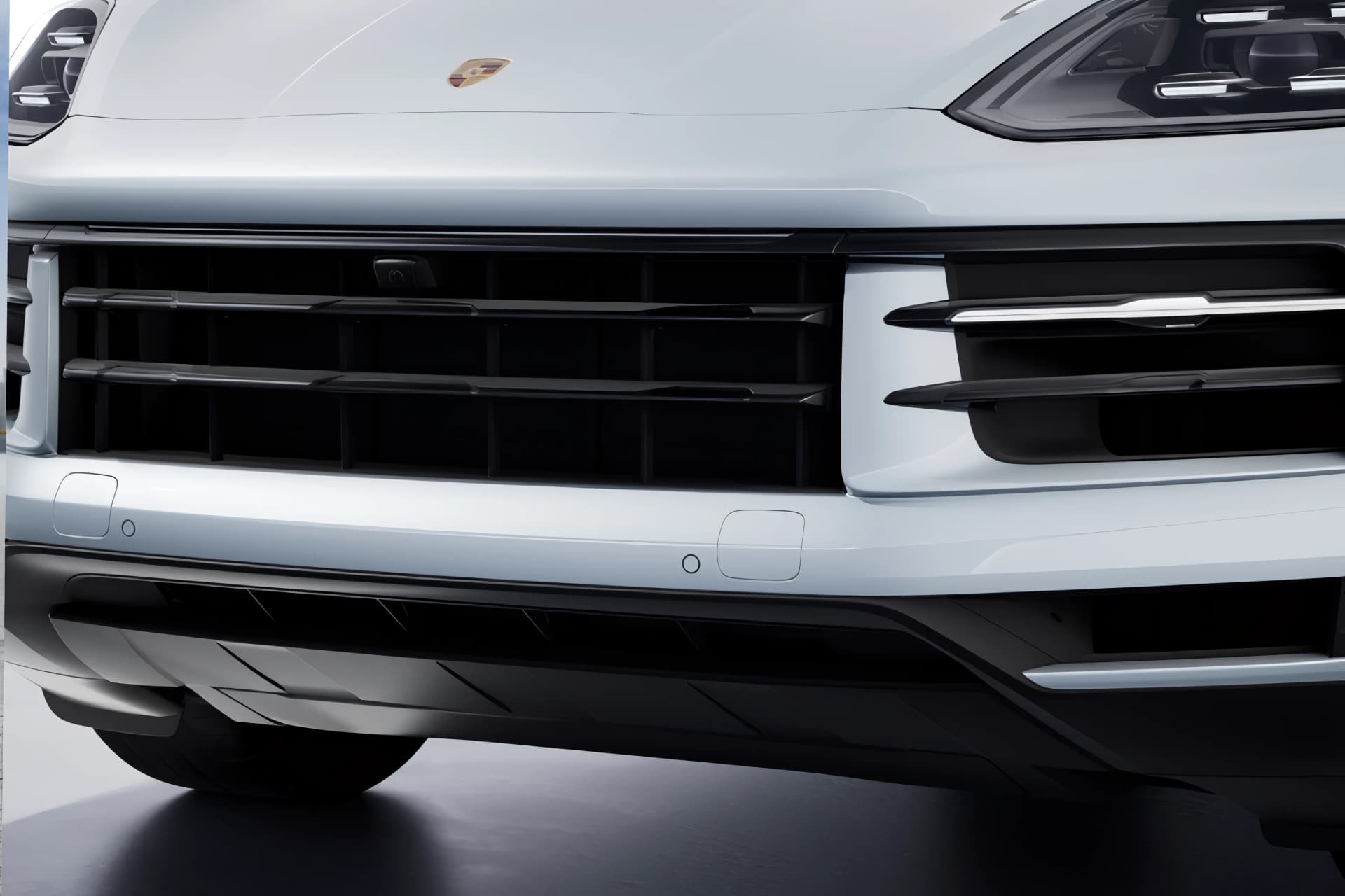 Porsche Cayenne Front Grille View