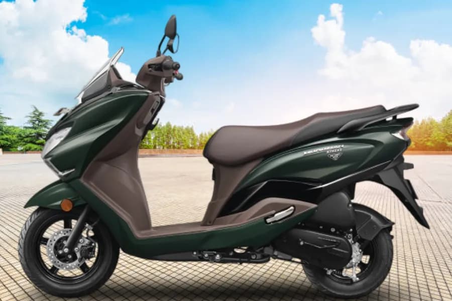 Suzuki Burgman Street Left View