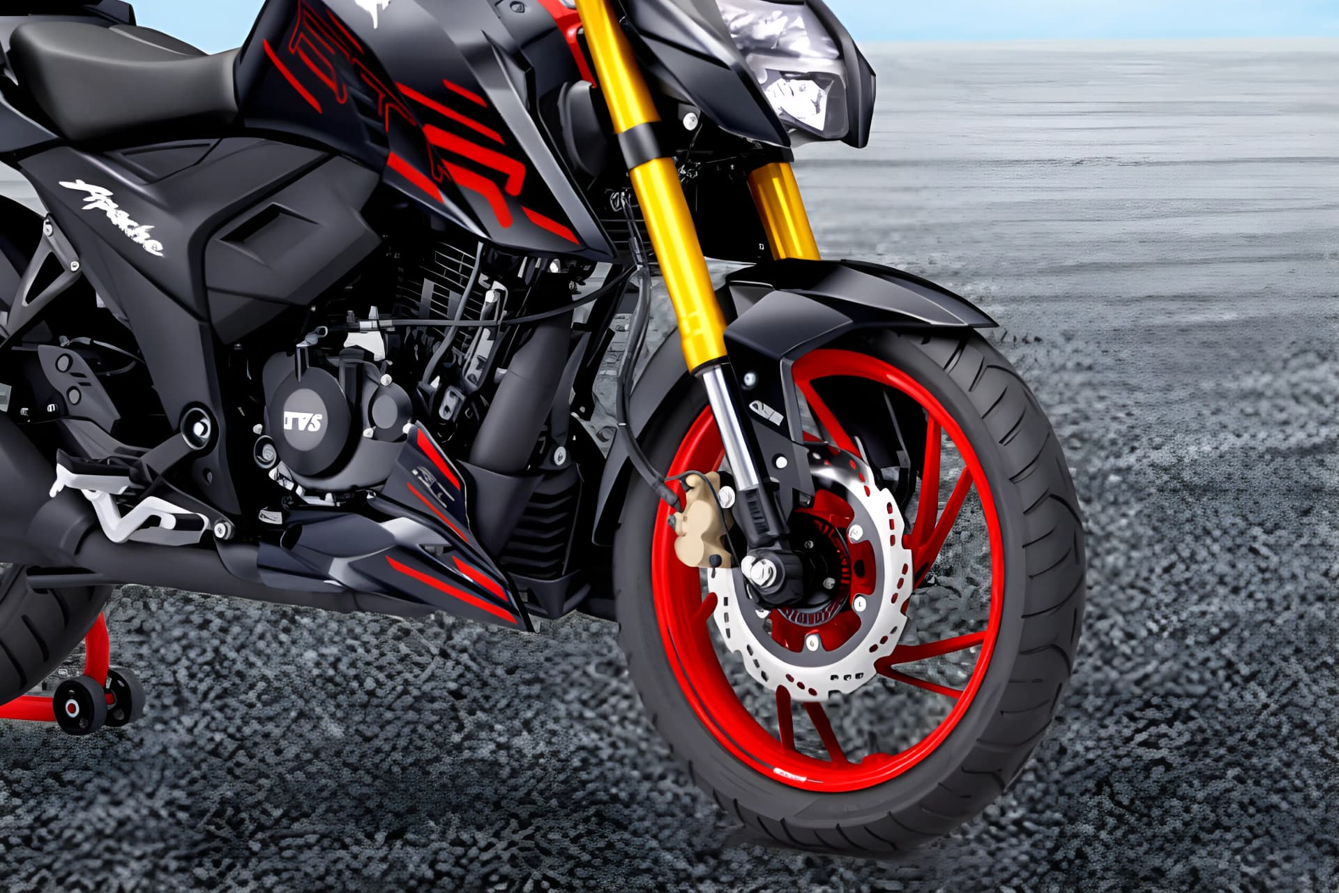 TVS Apache RTR 200 4V Engine View