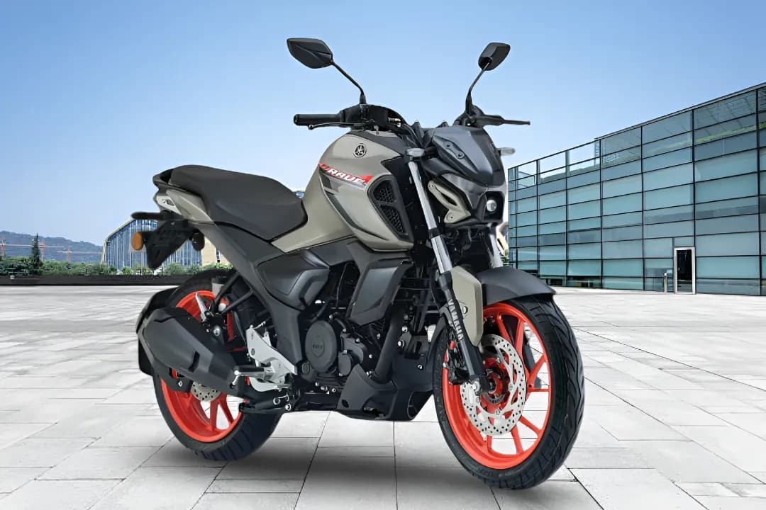 Yamaha FZ Rave Images