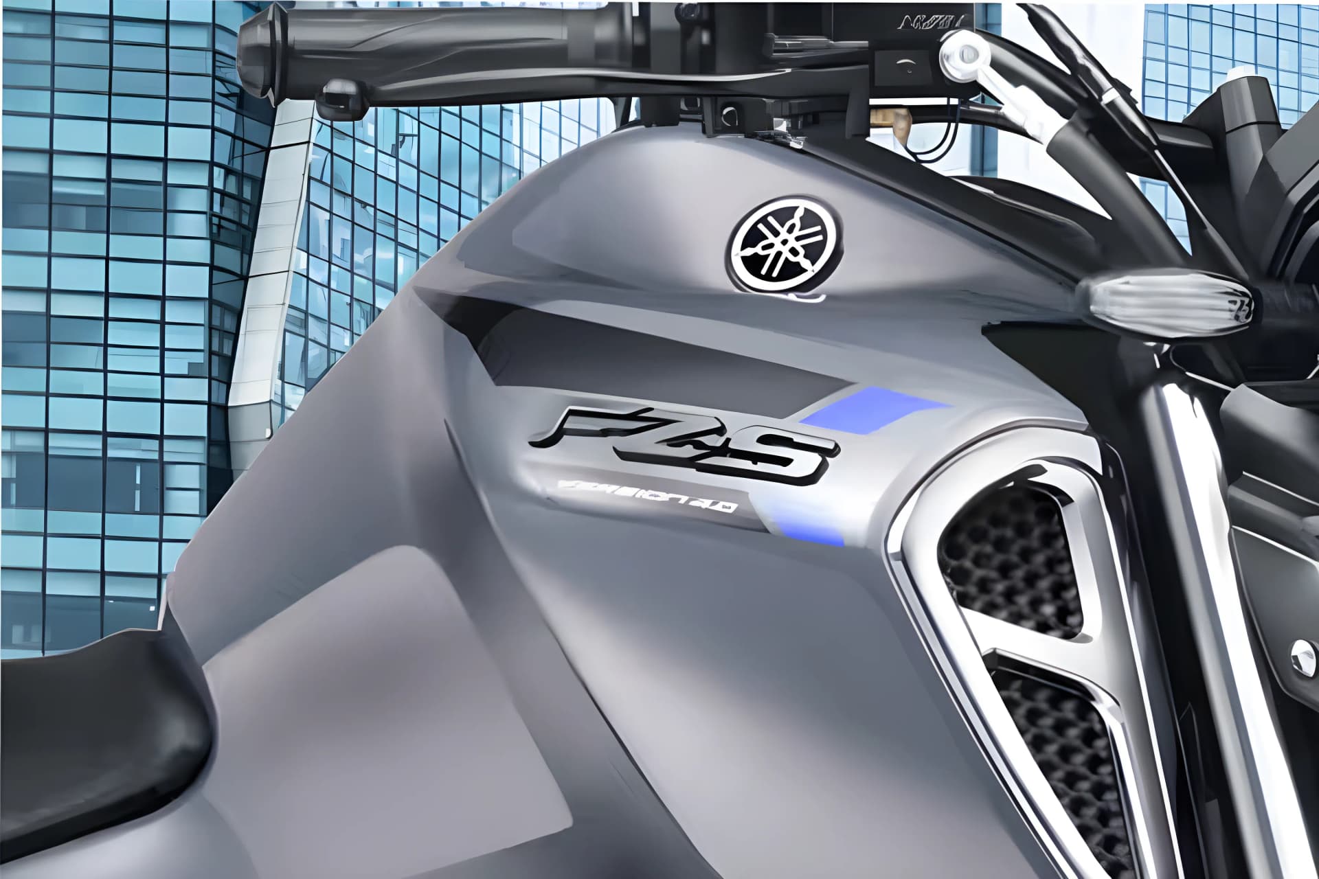 Yamaha FZ S FI Ver 4 Fuel Tank View
